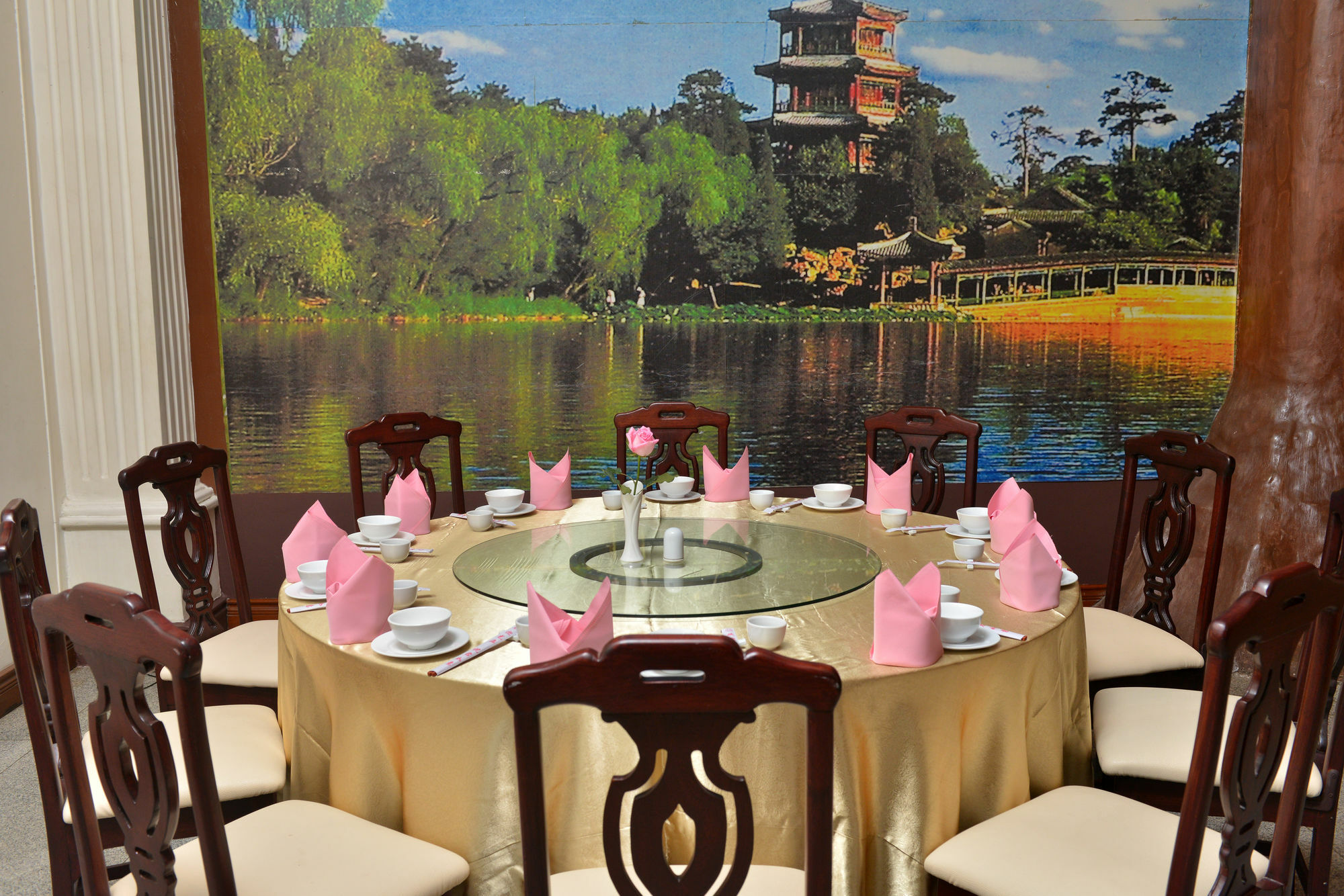 Golden Butterfly Hotel Yangon Exterior foto