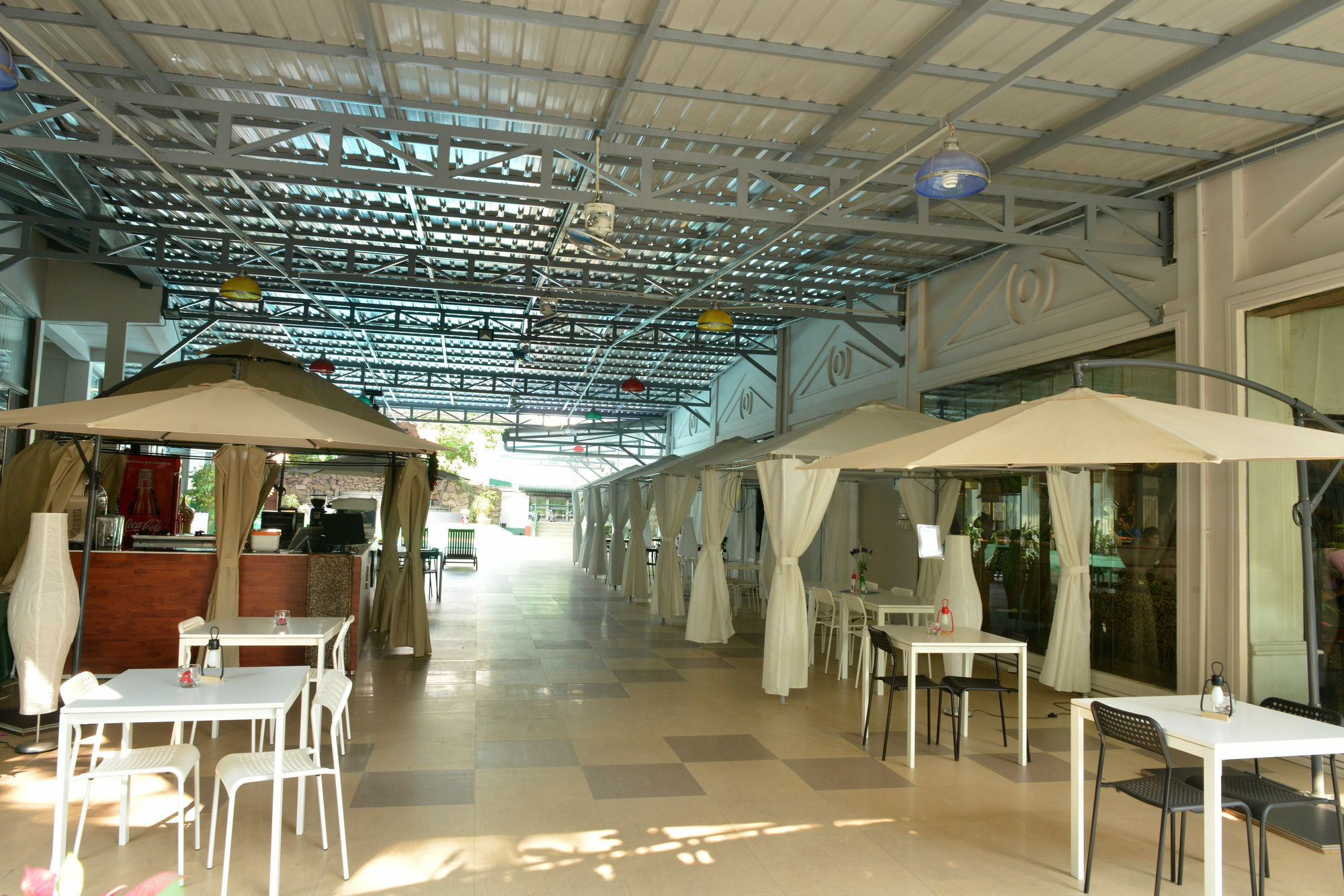 Golden Butterfly Hotel Yangon Exterior foto